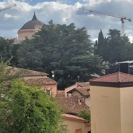 Finestra Su San Bernardino Apartment L'Aquila