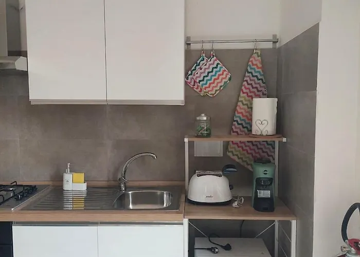 Finestra Su San Bernardino * LʼAquila